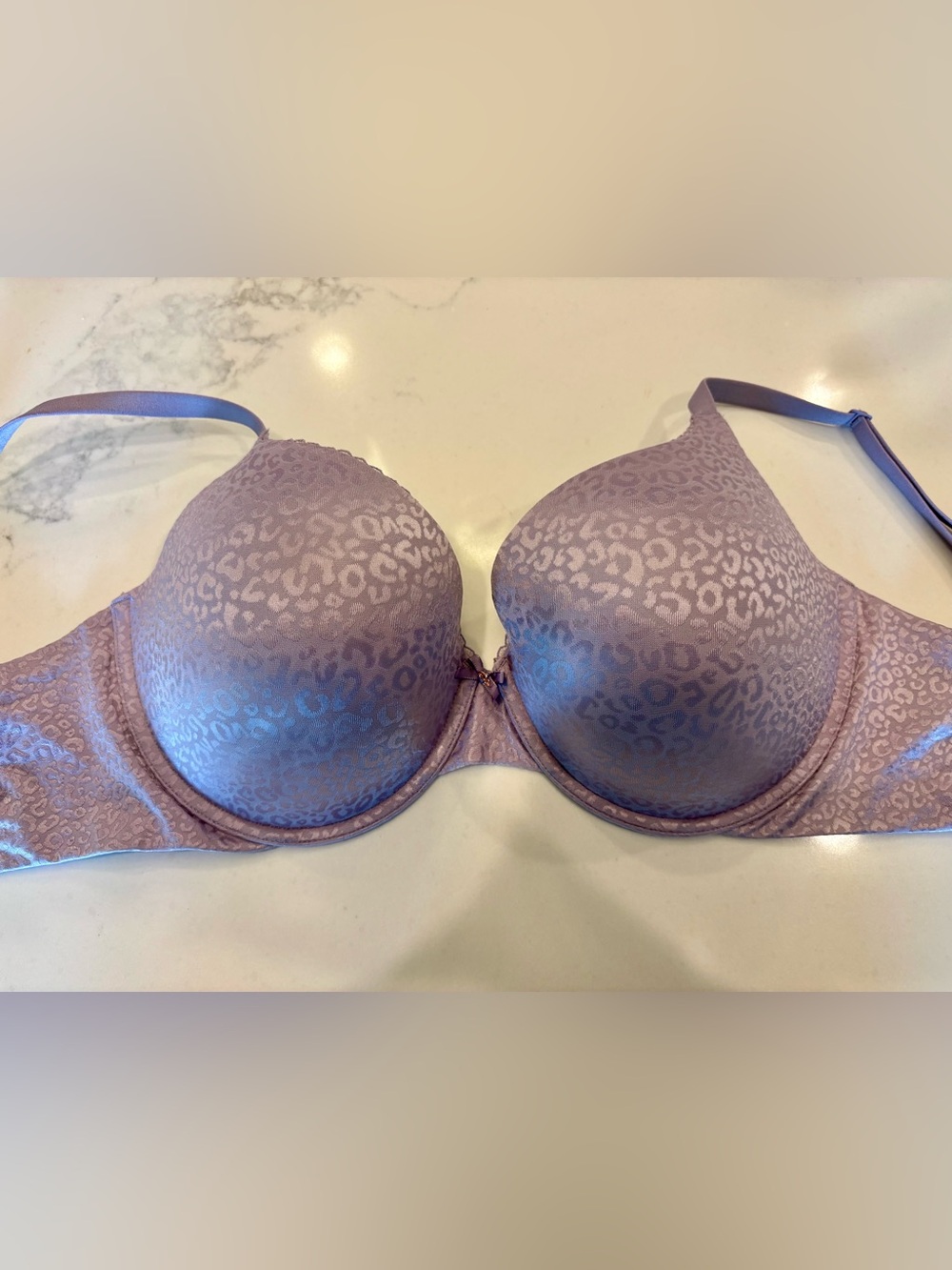EUC Victoria’s Secret Body by Victoria Perfect Form padded bra